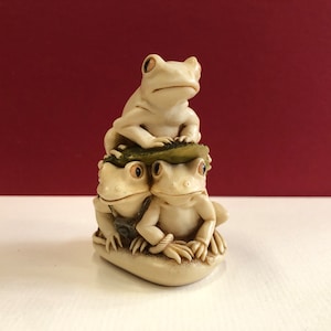 Look before you Leap Harmony Kingdom Frogs TJFR4