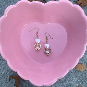 perfect love    |      freshwater pearl heart earrings