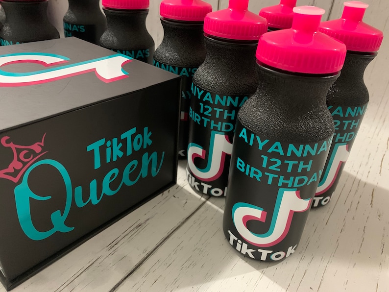 10 Tik Tok Water Bottles and Keepsake Box for Birthday Girl Etsy
