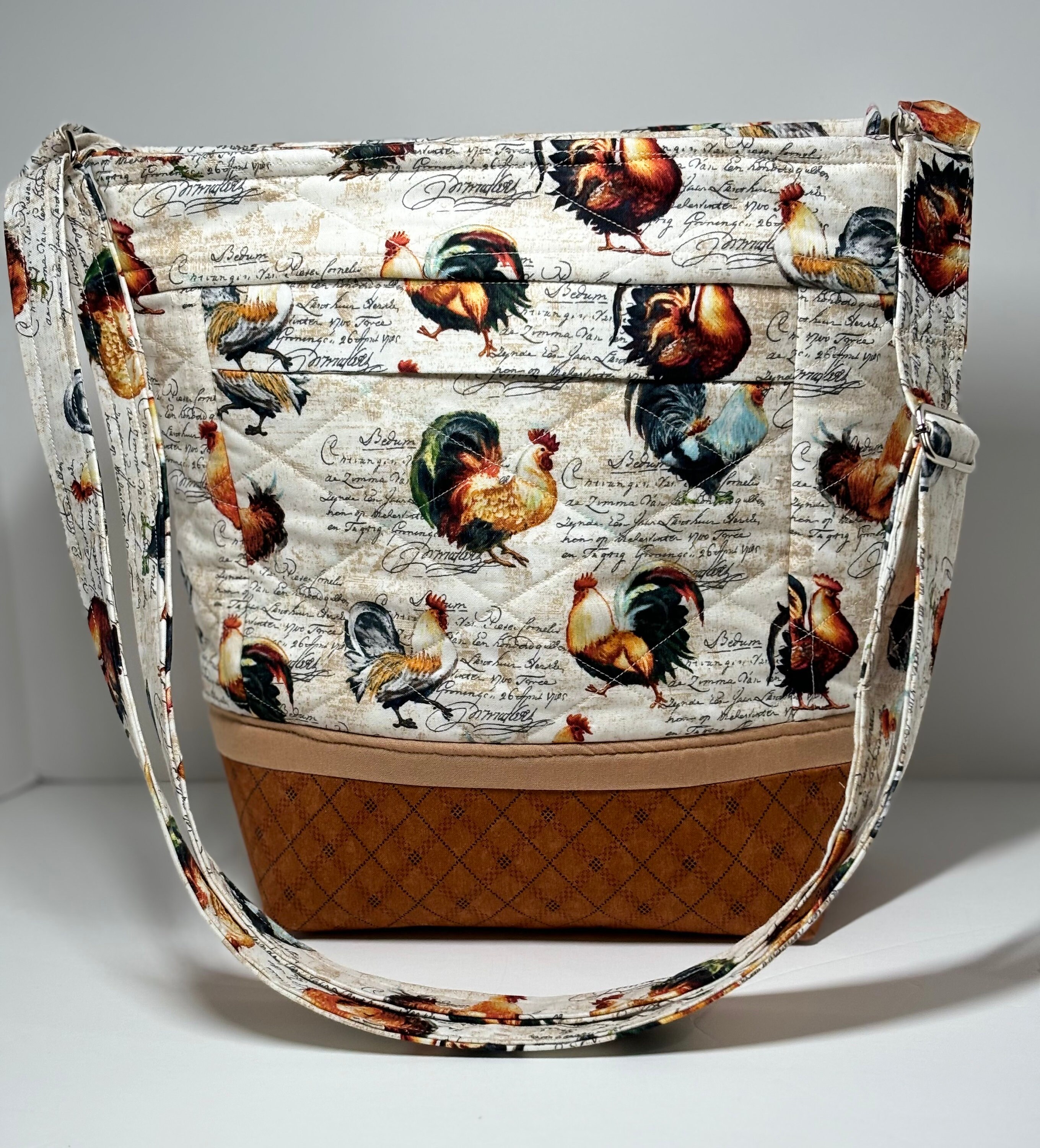 Etienne Aigner Faye ehternet Small Linen