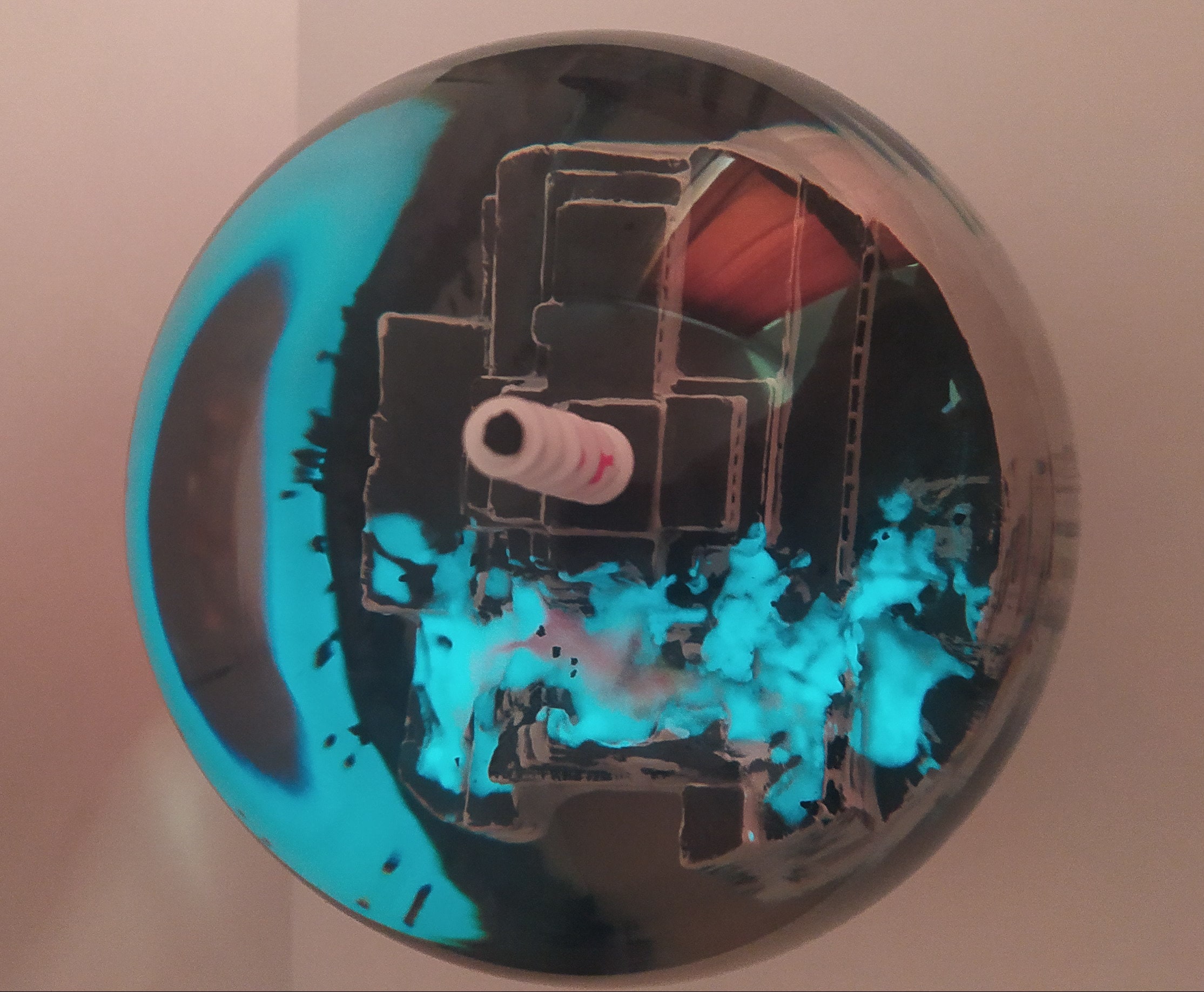 チェルノブイリ原型スノードーム©。暗闇で光ります - Etsy 日本