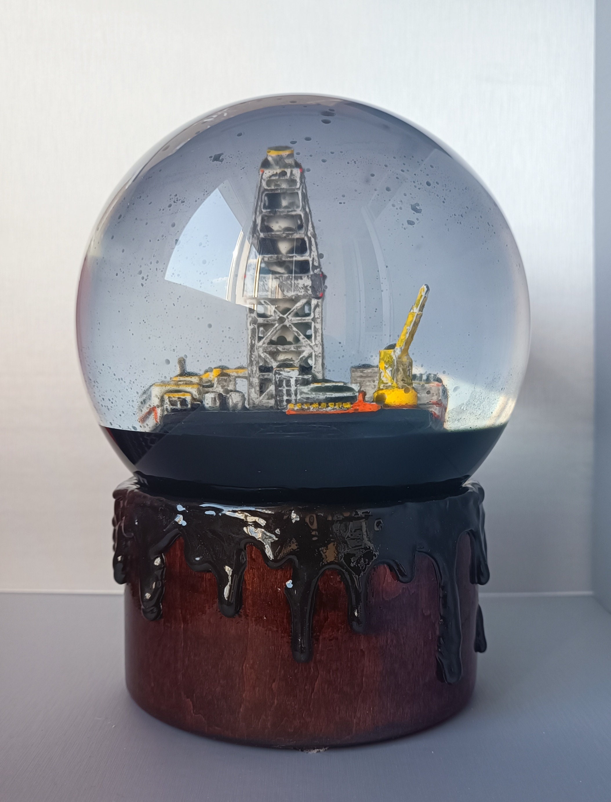 Snow Globe Oil Platform, From Ukraine. Glass Globe - Etsy Canada