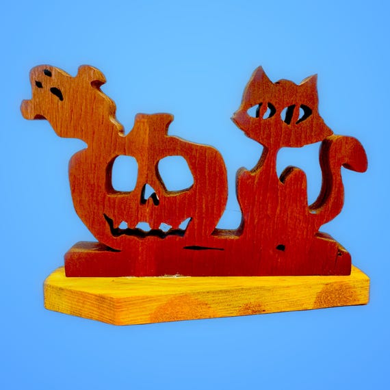Rustic Wooden Halloween Decor – Mahogany Stained Ghost, Cat & Pumpkin Cutouts on Coffin-Shaped Base – Handmade Fall Table Accent