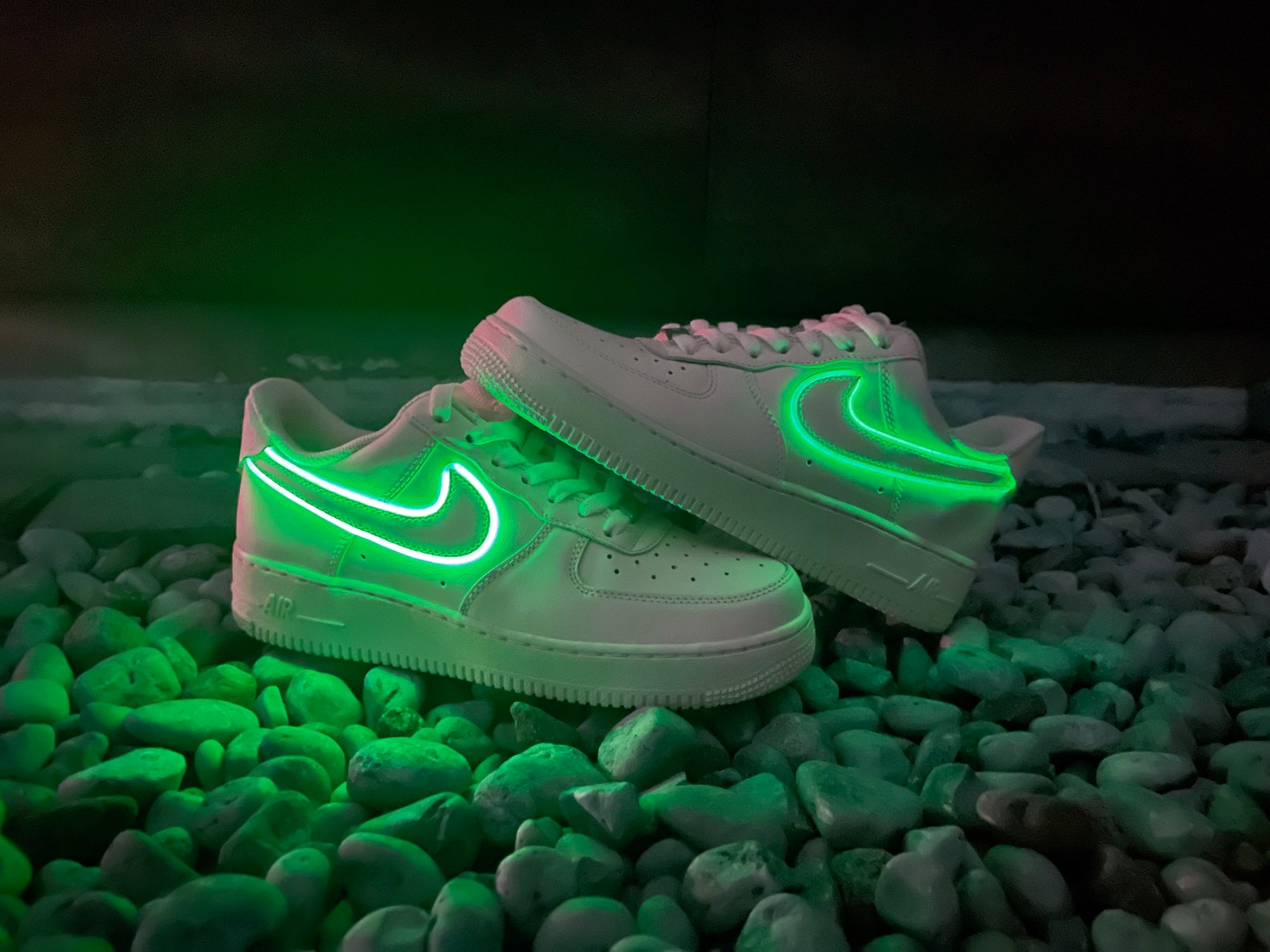 neon air force 1 men