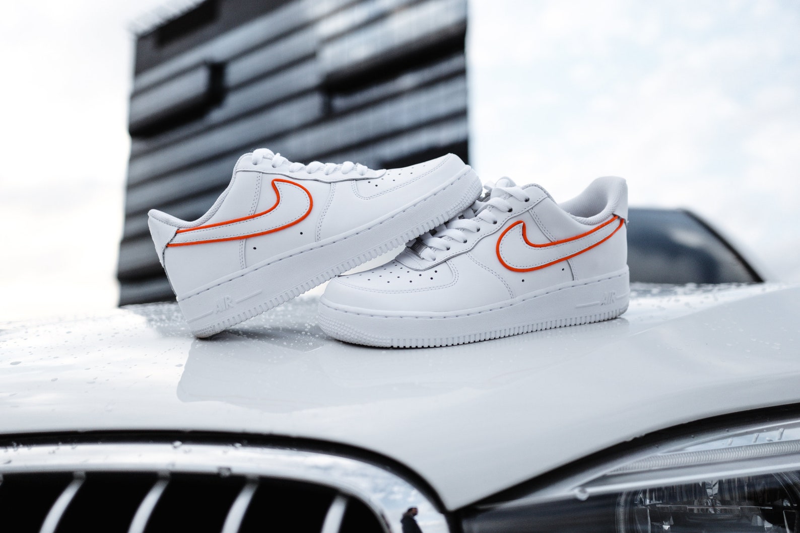 nike air force 1 with led lights