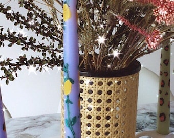 Velas cónicas de lavanda pintadas a mano: Diseño de limoneros toscanos