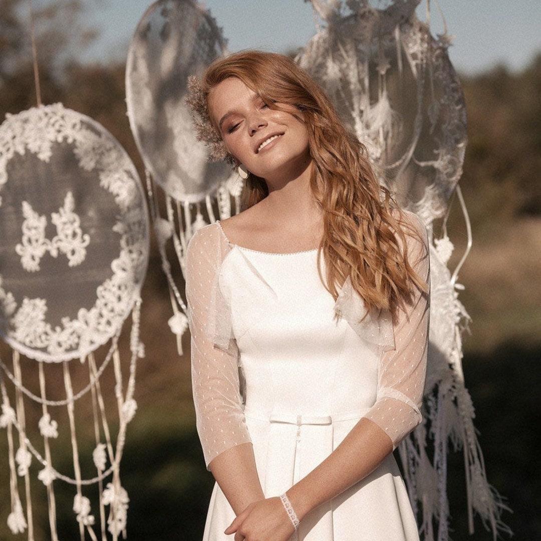 Le SARA| Robe de mariée en satin avec 3/4 manches longues Polka