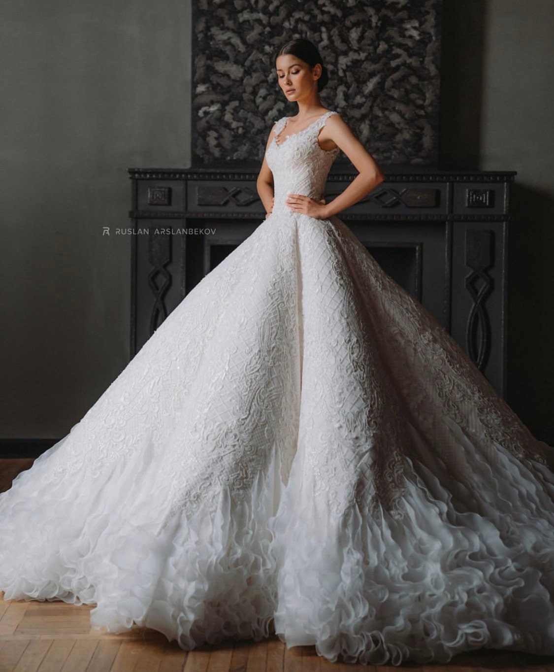 chinese dress ladies Elegant Floral Lace Corset Square Neckline Turkish Wedding Dress 38
