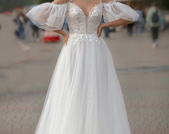 Open Back  Tulle Wedding Dress with Puffy Light Sleeves