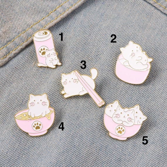 96 Pack Cute Enamel Backpack Pins, Enamel Pins Set Cool Button Pins  Aesthetic Pins Lapel Pins Anime