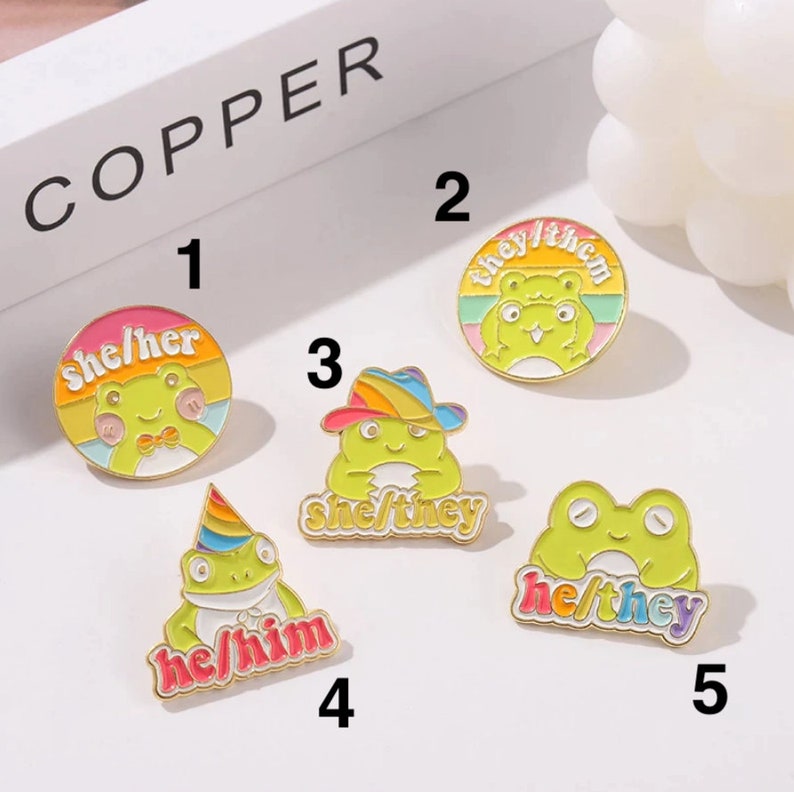 Pronoun Frog Enamel Pin / Cute Enamel Pins / LGBTQ Pin / Etsy