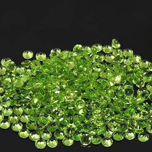AAA Kwaliteit 4x4mm Tot 5x5mm Peridot Ronde Faceted Cut Gekalibreerde Losse Edelstenen, Peridot Edelstenen Lot