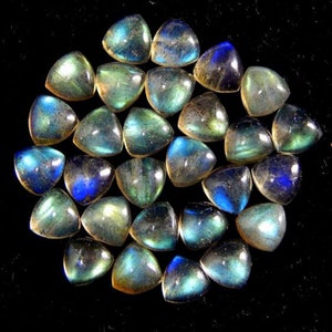 Natural Labradorite 3x3mm- 4x4mm-5x5mm-6x6mm Trillion Cabochon Loose Gemstones, Labradorite Loose Gemstones, Gemstones For Jewelry
