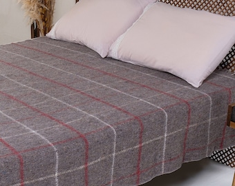 100% WOOL Blanket Queen, Soft Couch Plaid Blanket, Pre-Washed Wool Bedspread, Warm Thick Picnic Blanket, Cozy Housewarming Gift, 71x86"