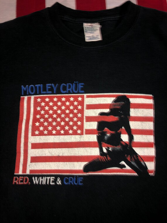 Motley Crue Red White and Crue Tour 