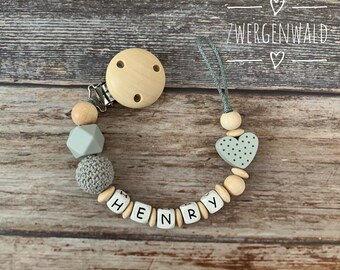 Schnullerkette mit Namen für Jungen mit Häkelperle in grau