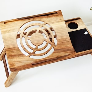 Custom laptop stand, Wood laptop holder, Wooden laptop stand, Laptop holder, Laptop stand, Macbook stand