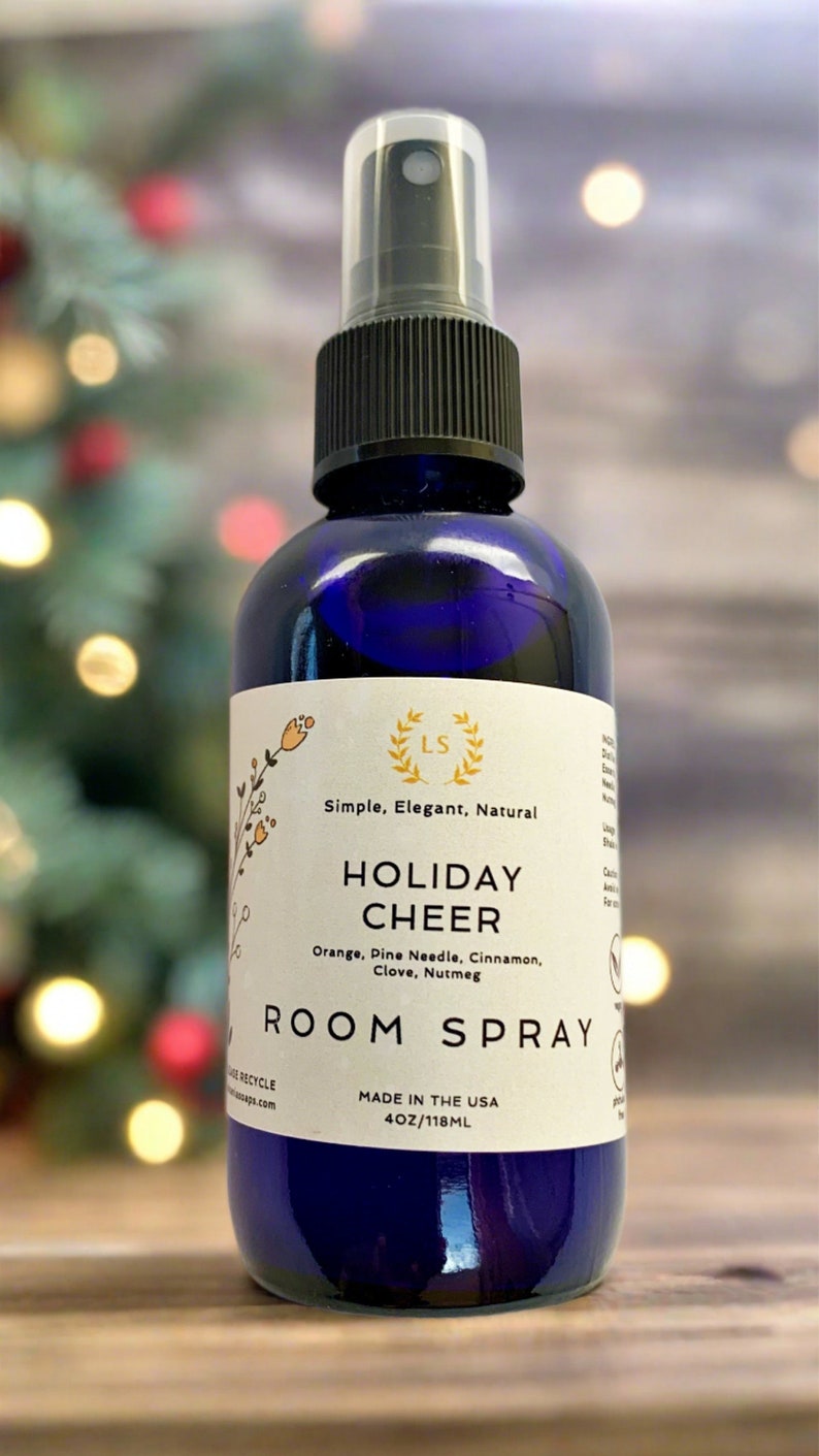 Room spray Holiday Cheer with essential oils of orange, pine, cinnamon, clove, nutmeg