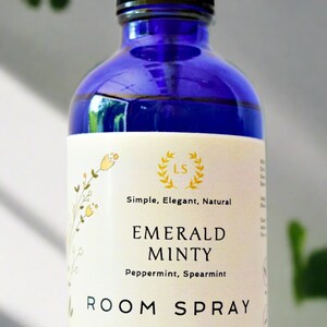 Room spray Emerald Minty with essential oils of peppermint and spearmint