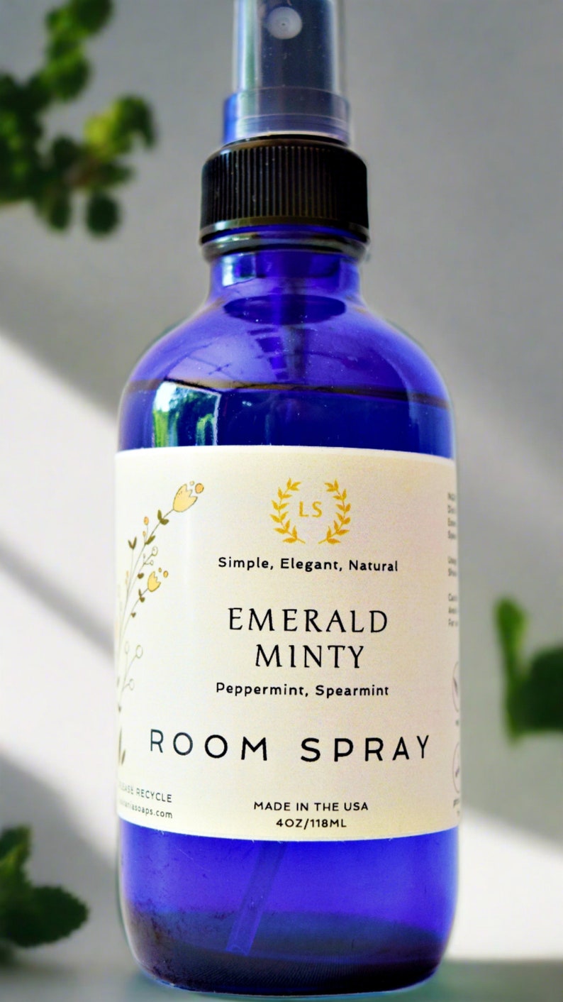 Room spray Emerald Minty with essential oils of peppermint and spearmint