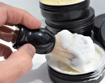Old-Fashioned Shaving Set – Soap, Pre-Shave Oil & Brush – Zero Waste