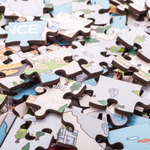 Puzzle en bois carte de France fait à la main pour enfants et adultes, idées cadeaux de vacances, 152 pièces, jeux de société éducatifs colorés illustrés image 4