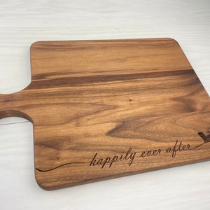 Personalized Paddle Board, Engraved Cutting Board with Handle, Wedding Gift, Retirement Gift, Muskoka Chairs, Cottage Gift, 533