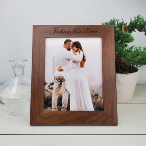 Custom Personalized Picture Frame, Custom Engraved Wood Photo Frame, Custom Engraved Frame, Wedding Photo Frame, Anniversary Gifts, 004