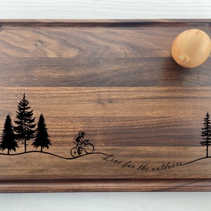 Personalized Cutting Board, Bike Enthusiast, Trail Biking Gift, Female Cyclist, Bikers Gift, Biking Queen, BMX, Mountain Biker Gift, 315 Bild 2