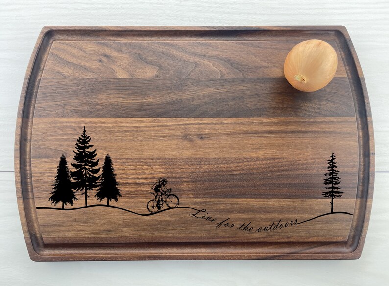 Personalized Cutting Board, Bike Enthusiast, Trail Biking Gift, Female Cyclist, Bikers Gift, Biking Queen, BMX, Mountain Biker Gift, 315 Bild 2
