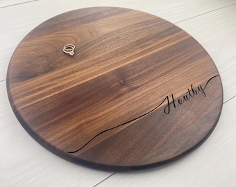 Personalized Circular Cutting Board, Engraved Round Cutting Board, Wedding, Anniversary, Engagement and Housewarming Gift, 019