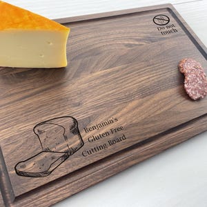 Personalized Cutting Board, Cooking Themed, Gluten Free Cutting Board, Celiac, Gluten Intolerance Gift, Wheat Free, Gift for friend, GF, 609