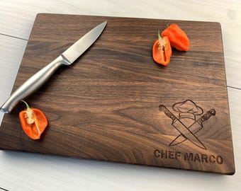 Tabla de cortar personalizada, temática de cocina, chef, tabla de cortar de chef personalizada, chef, amante de la comida, regalo de inauguración de la casa, cocina casera, 079