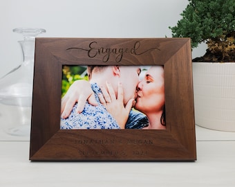 Custom Personalized Picture Frame, Custom Engraved Wood Photo Frame, Custom Engraved Frame, Wedding Photo Frame, Engagement Gift, 026