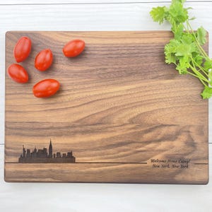 Custom City Skyline Cutting Board, Personalized Housewarming Gift, Engraved Wood Charcuterie Board, 051
