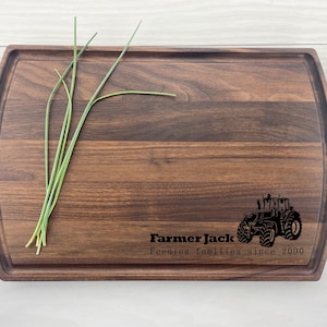 Personalized Cutting Board, Farmers Gift, Family Farm Gift, Tractor Lovers Gift, Tractor Pulling Gift, 338 imagem 2