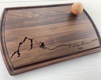 Personalized Cutting Board, Adrenaline Seeker Gift, Mountain Gift, Snow Boarder, Boarding, Snowboarder Gift, Adventure Seeker, 324