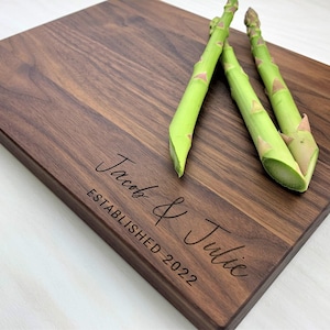 Personalized Cutting Board, Engraved Cutting Board, Couples Gift, Wedding Gift, Engagement Gift, Anniversary Gift, House Warming Gift, 069