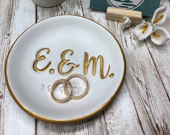 Ring Dish Clay Engraved Initials & Date, Personalised Jewellery Ring Plate,Engagement Wedding Favors Gift,Edge,Keepsake