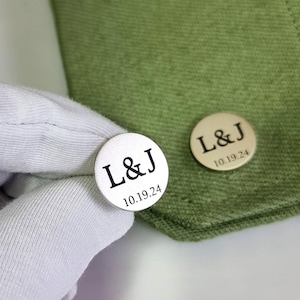 Personalized Cuff Link, Groom Wedding Cuff links, Personalized engraved silver round cufflink, Initials Cuff link, Father&#39;s Day Gift For Him