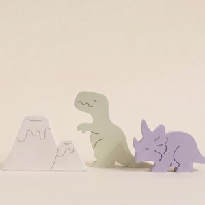 Dinosaur Decor Clay Diffuser Set Cute T-Rex Triceratops Bathroom Decor Air Refreshener Volcano Photo Prop Kids Room Gift Idea Aromatherapy