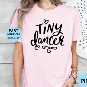 小さなダンサーシャツ、ダンサーガールズスウェットシャツ、小さなダンサー用シャツ、ダンスチームパーカー、ダンスTシャツ、ダンス愛好家、ダンサーの誕生日プレゼント