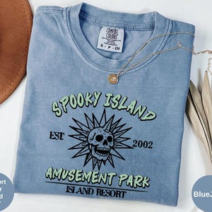 Comfort Colors Retro Halloween T-Shirt: Spooky Island Disco Skull