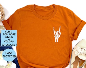 Skeletthand Rock On Halloween T-shirt: Skräckgåva, Halloweenskelett-T-shirt, Skeletthand Halloween-present, Halloween-present