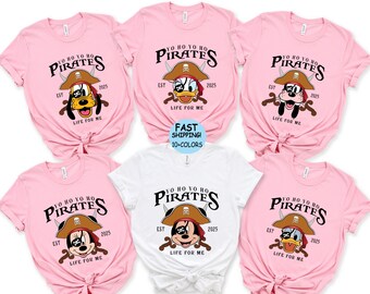 Disney Pirates Shirt, Custom Disney Pirates Family Sweatshirt, Piratenleben T-Shirt, Disney Cruise Hoodie, Mickey und Friends Pirates Shirt