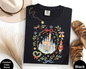 Camiseta Disney Christmas Castle con colores cómodos: camiseta Disney Very Merry Xmas Party, camiseta de viaje a Disneyland Holiday.