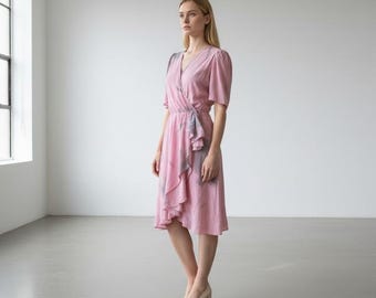 Vintage 1980s Pastel Pink Silk Floral Flutter Sleeve Midi Dress - Medium