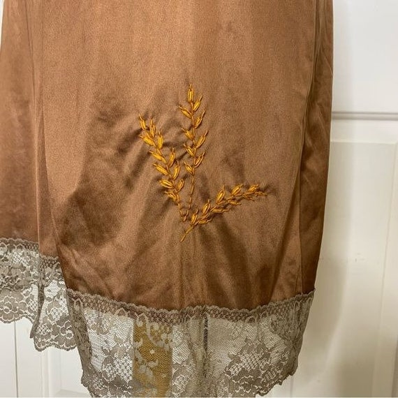 Vintage Embroidered Brown Copper Slip Shafts of W… - image 2
