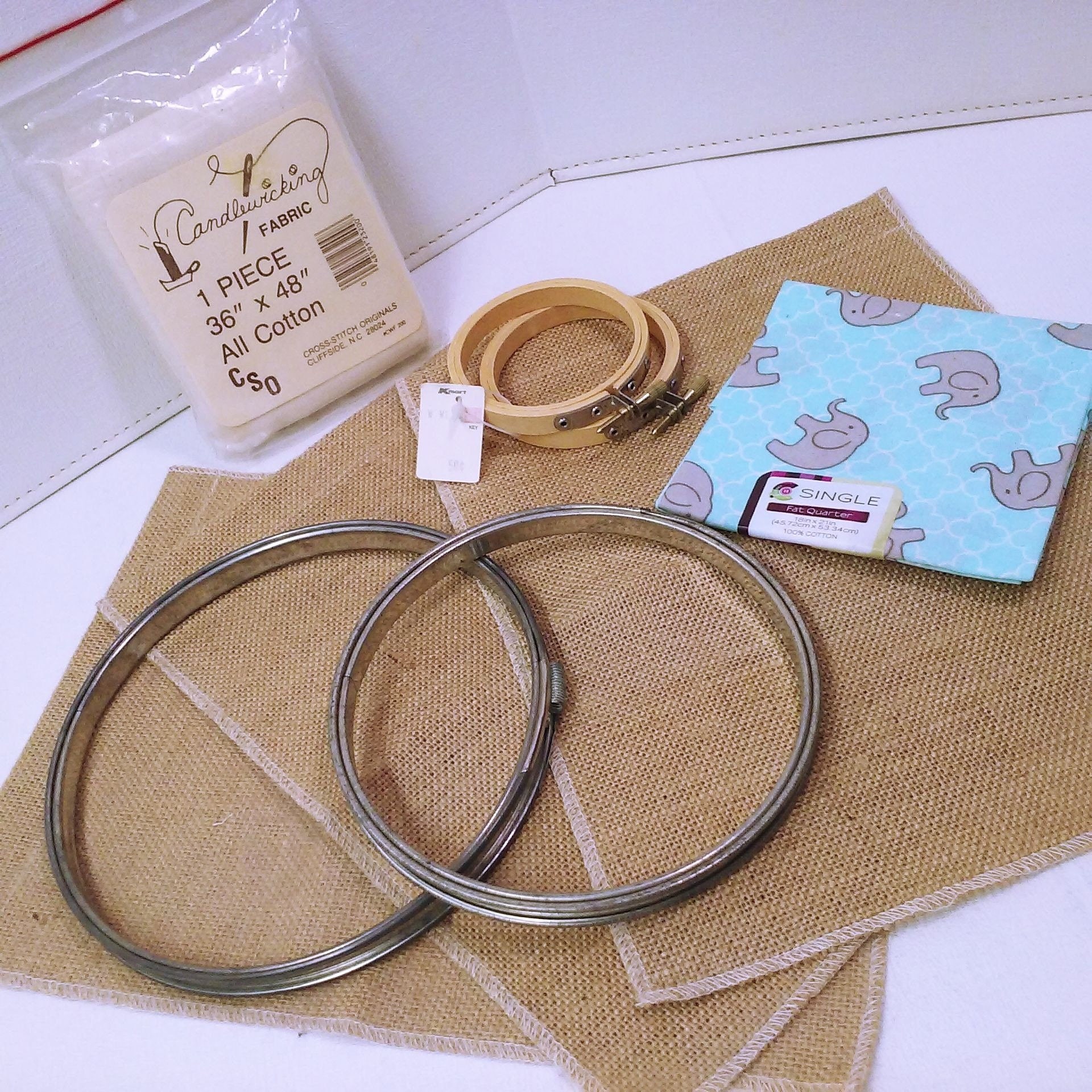 Vintage Wooden Embroidery Hoops Lot Of 4 Screw Tension 7 8 9 And