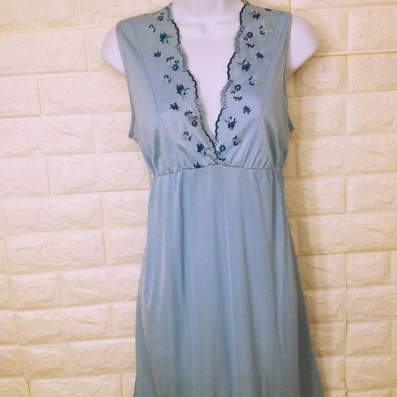 Vintage 70s Mistra Sleepwear Maxi Nightgown Lady-… - image 2